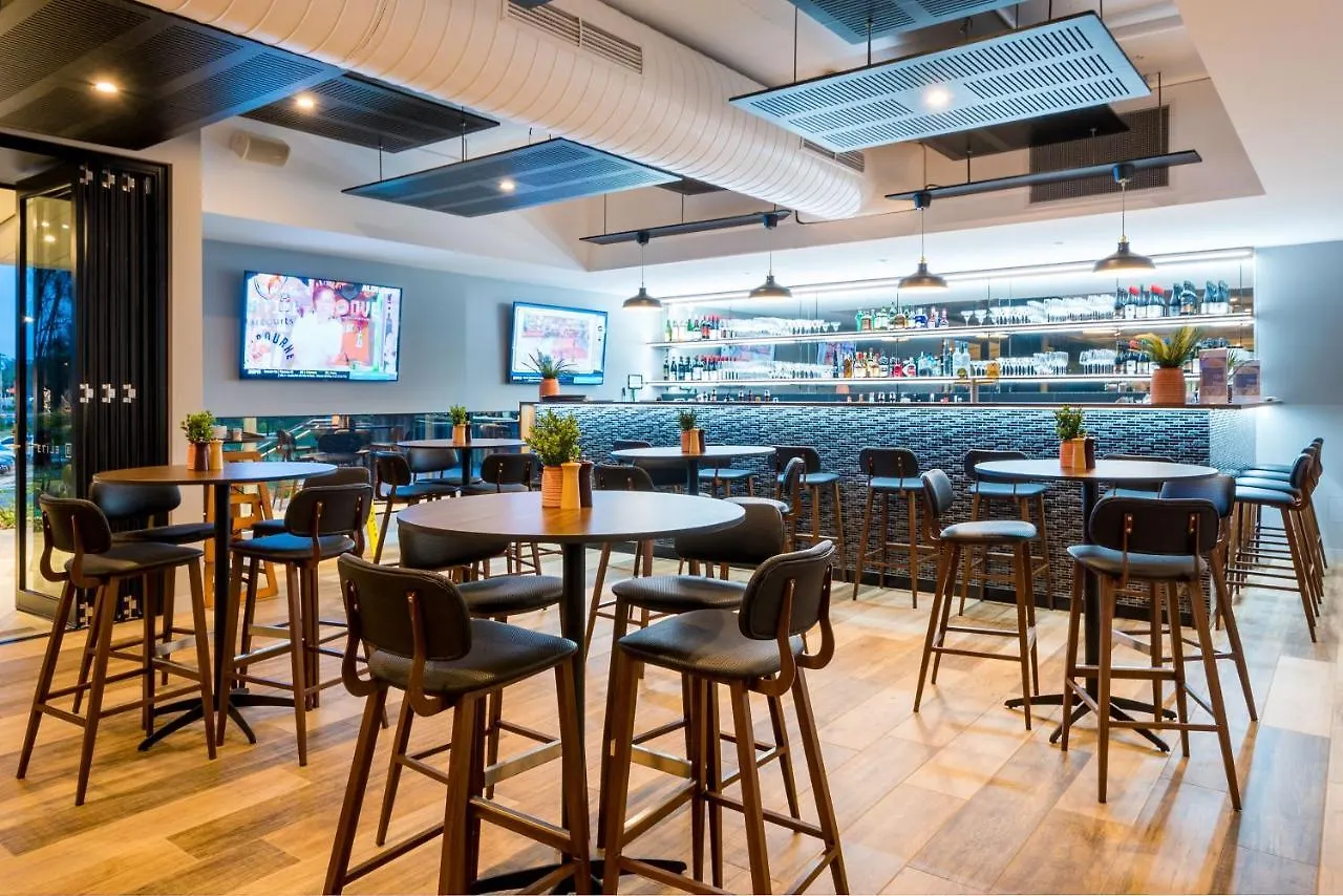 Elite Gold Coast Otel