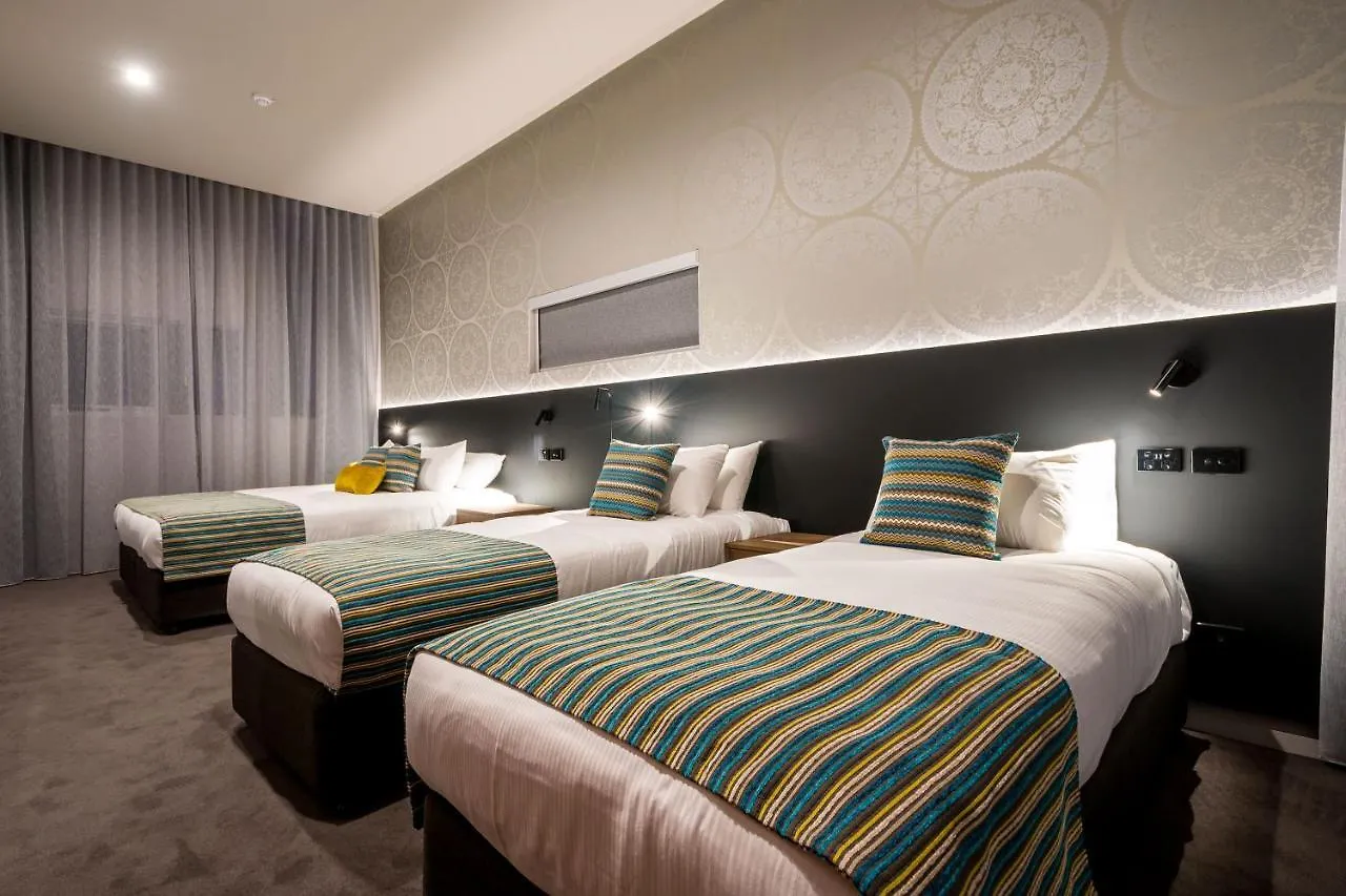 Elite Gold Coast Hotel