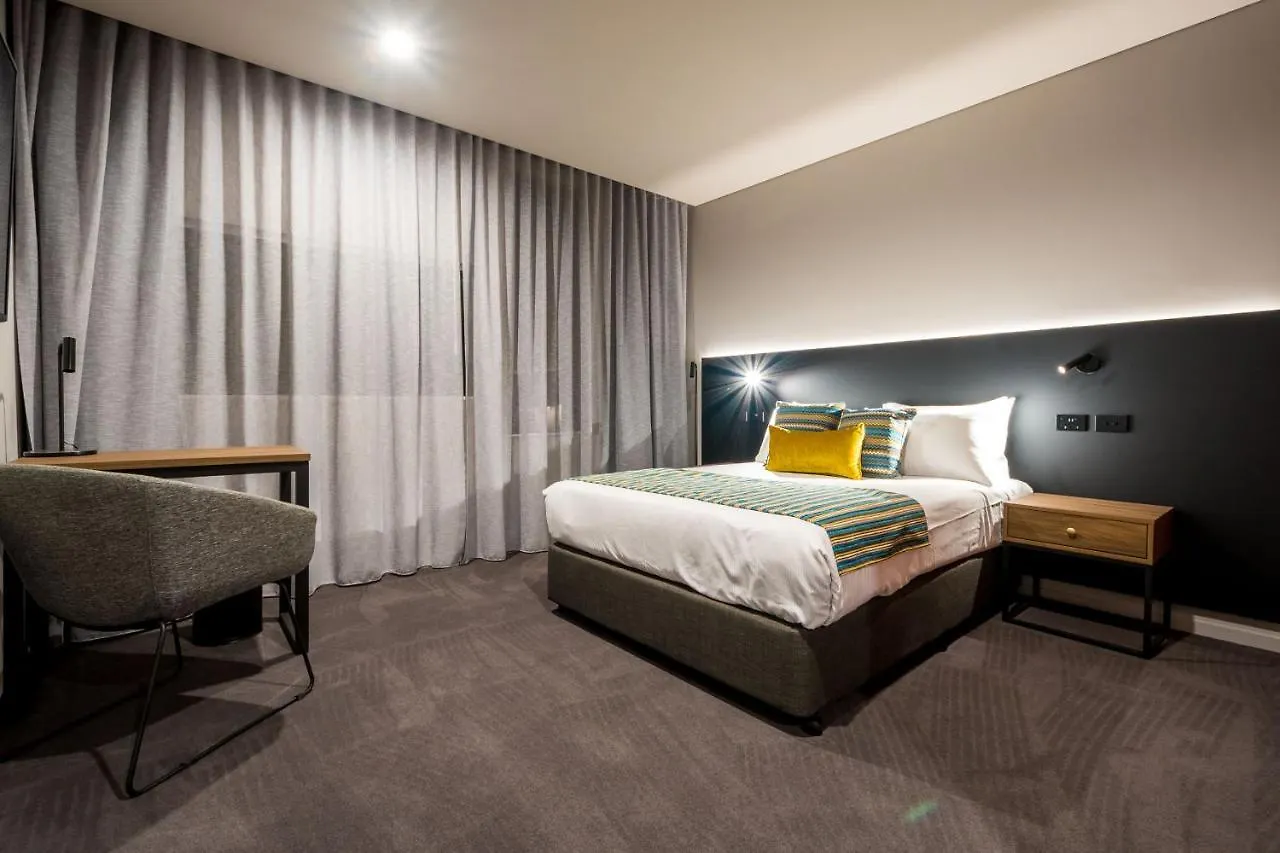 Elite Gold Coast Hotel