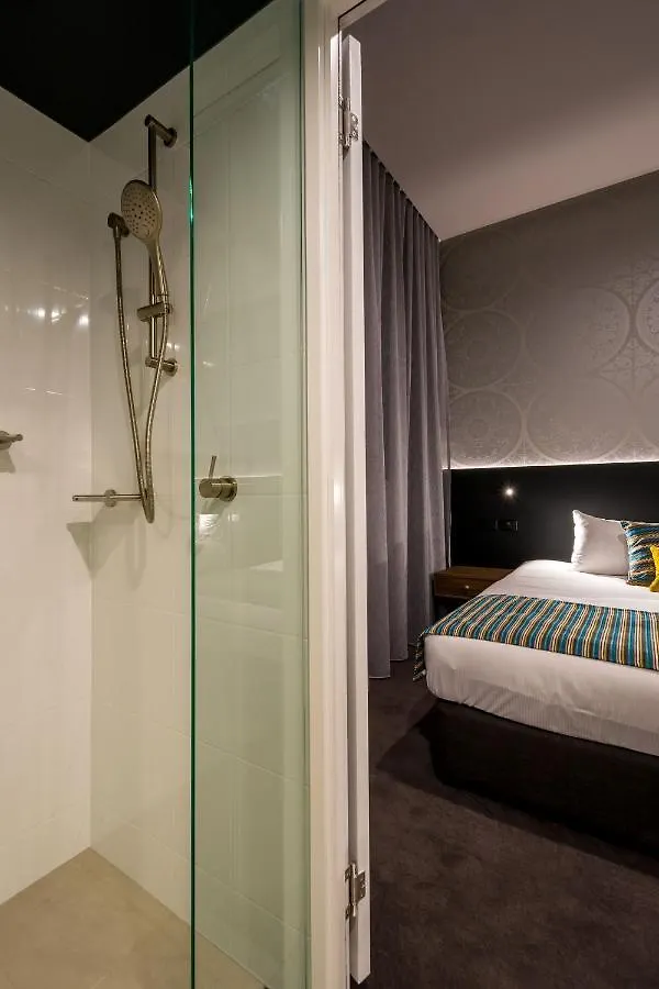 Elite Gold Coast Otel 4*,  Avustralya